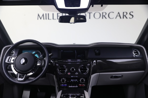 Used 2022 Rolls-Royce Black Badge Cullinan for sale $299,900 at Miller Motorcars Aston Martin in Greenwich CT 06830 4