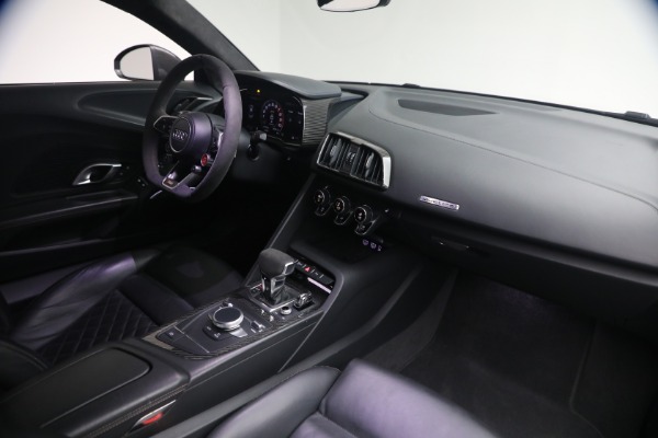 Used 2020 Audi R8 5.2 quattro V10 performance for sale $213,900 at Miller Motorcars Aston Martin in Greenwich CT 06830 26