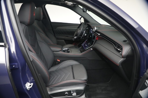 New 2026 Maserati Grecale Modena V6 for sale $100,905 at Miller Motorcars Aston Martin in Greenwich CT 06830 15