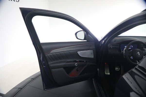 New 2026 Maserati Grecale Modena V6 for sale $100,905 at Miller Motorcars Aston Martin in Greenwich CT 06830 23