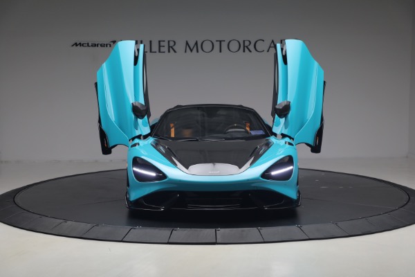 Used 2022 McLaren 765LT Spider for sale $599,900 at Miller Motorcars Aston Martin in Greenwich CT 06830 13