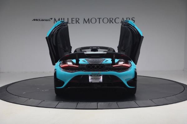 Used 2022 McLaren 765LT Spider for sale $599,900 at Miller Motorcars Aston Martin in Greenwich CT 06830 17