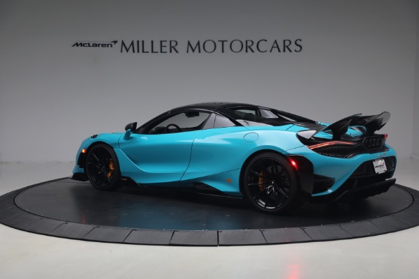 Used 2022 McLaren 765LT Spider for sale $599,900 at Miller Motorcars Aston Martin in Greenwich CT 06830 24