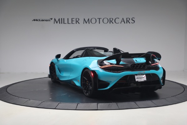Used 2022 McLaren 765LT Spider for sale $599,900 at Miller Motorcars Aston Martin in Greenwich CT 06830 5
