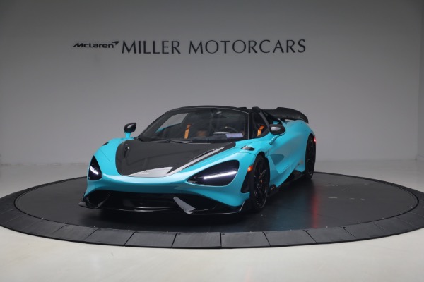 Used 2022 McLaren 765LT Spider for sale $599,900 at Miller Motorcars Aston Martin in Greenwich CT 06830 1
