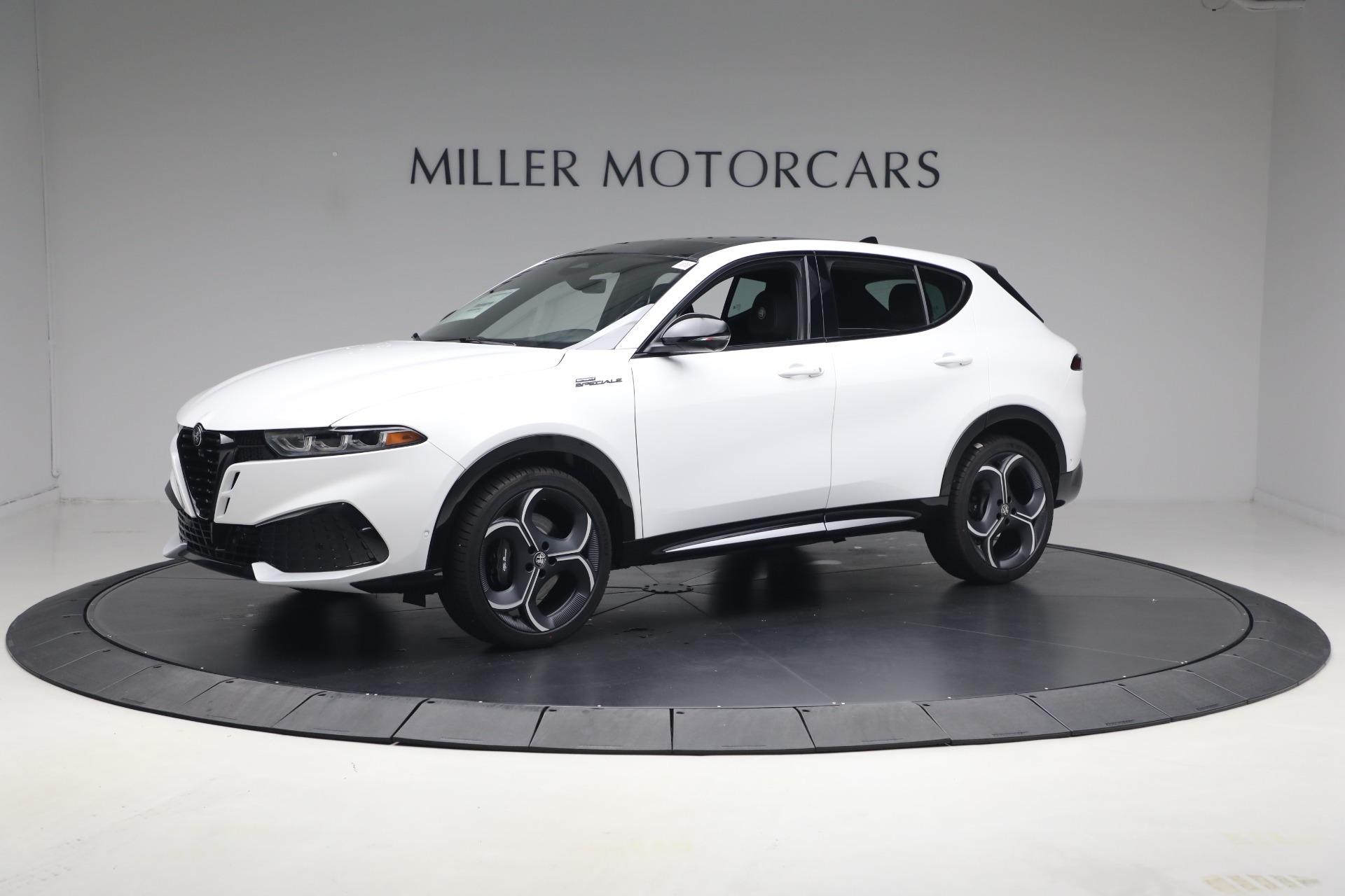 New 2026 Alfa Romeo Tonale Sport Speciale for sale $49,190 at Miller Motorcars Aston Martin in Greenwich CT 06830 1