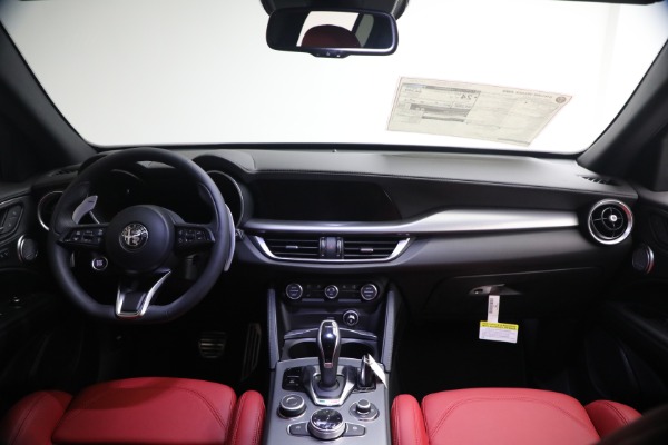 New 2026 Alfa Romeo Stelvio Veloce for sale $62,715 at Miller Motorcars Aston Martin in Greenwich CT 06830 21