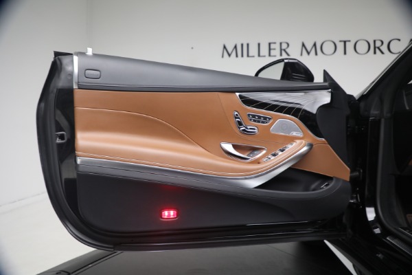 Used 2020 Mercedes-Benz S-Class AMG S 63 for sale $105,900 at Miller Motorcars Aston Martin in Greenwich CT 06830 22