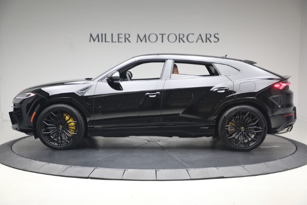 Used 2025 Lamborghini Urus SE for sale $305,900 at Miller Motorcars Aston Martin in Greenwich CT 06830 3