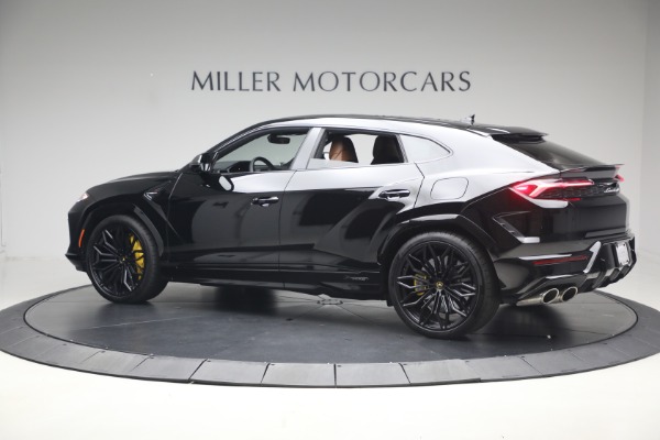 Used 2025 Lamborghini Urus SE for sale $305,900 at Miller Motorcars Aston Martin in Greenwich CT 06830 4