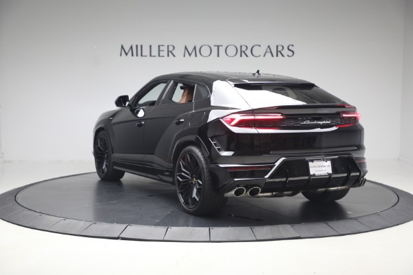 Used 2025 Lamborghini Urus SE for sale $305,900 at Miller Motorcars Aston Martin in Greenwich CT 06830 5