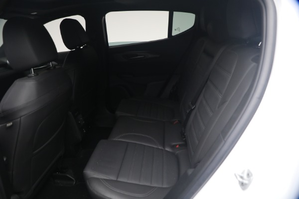 Used 2024 Alfa Romeo Tonale Hybrid Ti for sale $26,900 at Miller Motorcars Aston Martin in Greenwich CT 06830 21