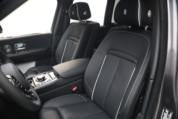 New 2027 Rolls-Royce Black Badge Cullinan for sale $576,350 at Miller Motorcars Aston Martin in Greenwich CT 06830 18