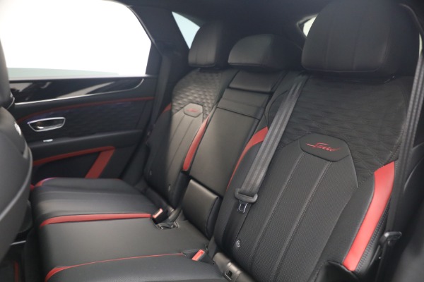 New 2026 Bentley Bentayga Speed V8 for sale $334,815 at Miller Motorcars Aston Martin in Greenwich CT 06830 20