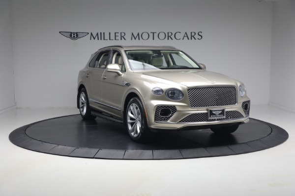 Used 2021 Bentley Bentayga V8 for sale $119,900 at Miller Motorcars Aston Martin in Greenwich CT 06830 11