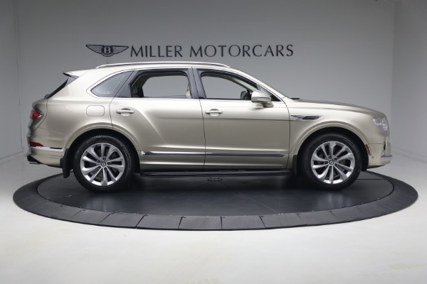 Used 2021 Bentley Bentayga V8 for sale $119,900 at Miller Motorcars Aston Martin in Greenwich CT 06830 9