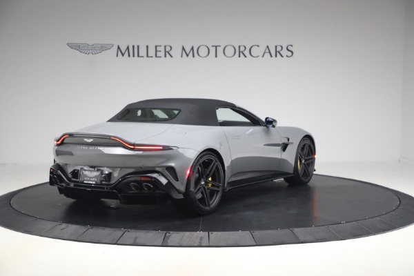 New 2026 Aston Martin Vantage Roadster for sale $263,400 at Miller Motorcars Aston Martin in Greenwich CT 06830 19