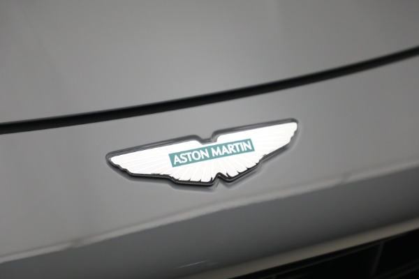 New 2026 Aston Martin Vantage Roadster for sale $263,400 at Miller Motorcars Aston Martin in Greenwich CT 06830 25