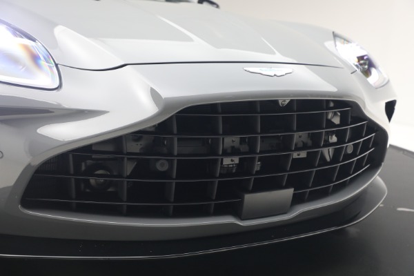 New 2026 Aston Martin Vantage Roadster for sale $263,400 at Miller Motorcars Aston Martin in Greenwich CT 06830 26