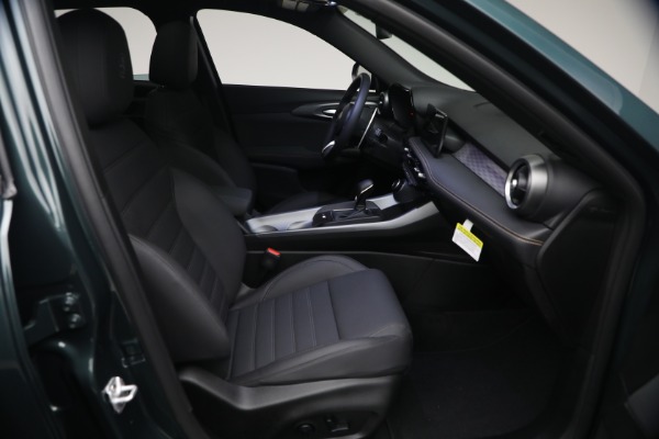New 2026 Alfa Romeo Tonale Veloce for sale $48,940 at Miller Motorcars Aston Martin in Greenwich CT 06830 15