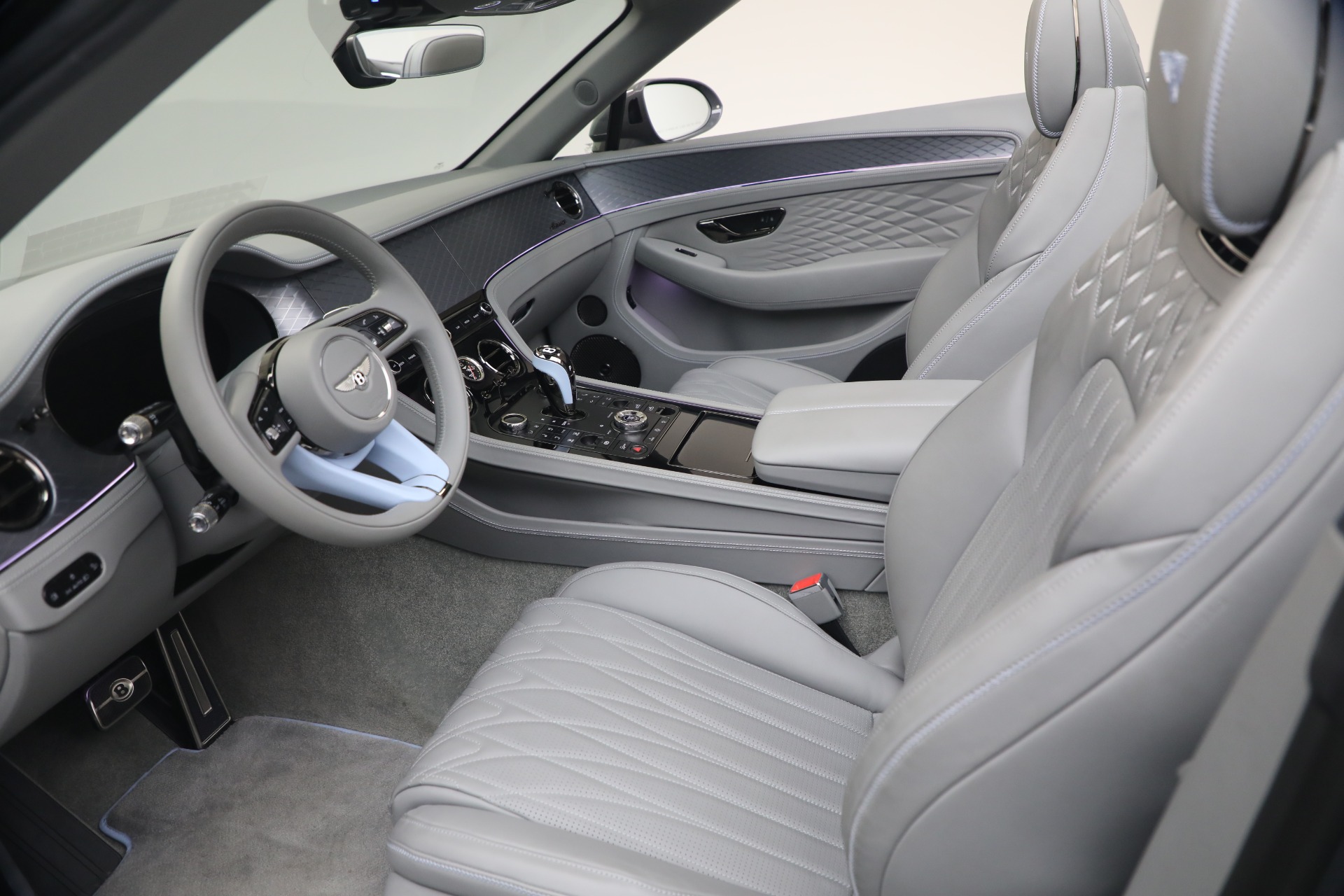 2026 Bentley Continental GTC Azure - Photo 24