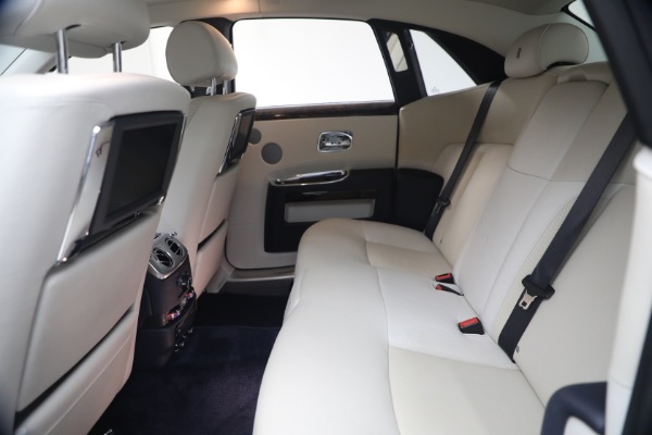Used 2014 Rolls-Royce Ghost for sale $139,900 at Miller Motorcars Aston Martin in Greenwich CT 06830 20