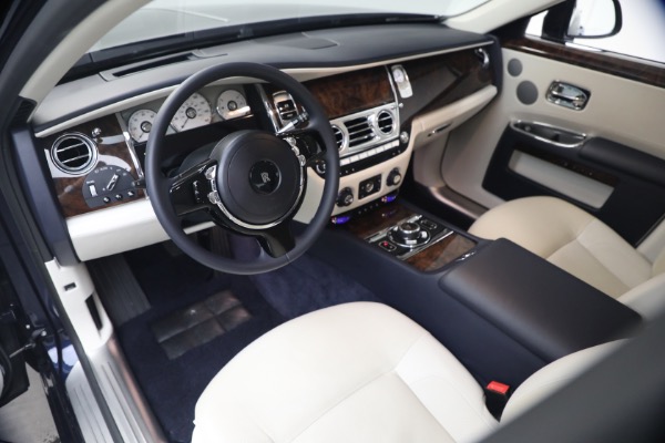 Used 2014 Rolls-Royce Ghost for sale $139,900 at Miller Motorcars Aston Martin in Greenwich CT 06830 23