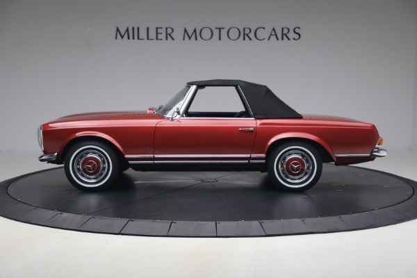Used 1968 Mercedes-Benz 280SL for sale $229,900 at Miller Motorcars Aston Martin in Greenwich CT 06830 24