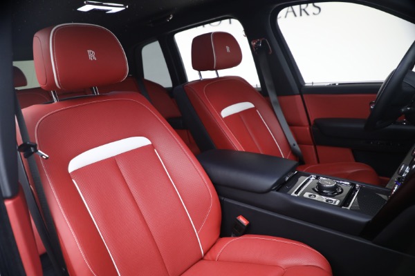Used 2021 Rolls-Royce Black Badge Cullinan for sale $289,900 at Miller Motorcars Aston Martin in Greenwich CT 06830 20