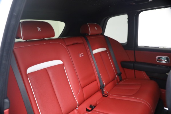 Used 2021 Rolls-Royce Black Badge Cullinan for sale $289,900 at Miller Motorcars Aston Martin in Greenwich CT 06830 24