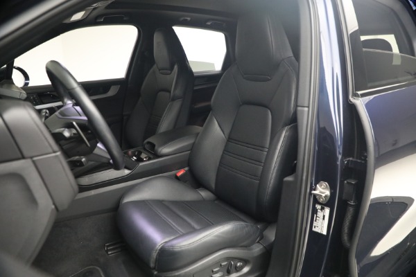 Used 2024 Porsche Cayenne S for sale $79,900 at Miller Motorcars Aston Martin in Greenwich CT 06830 13