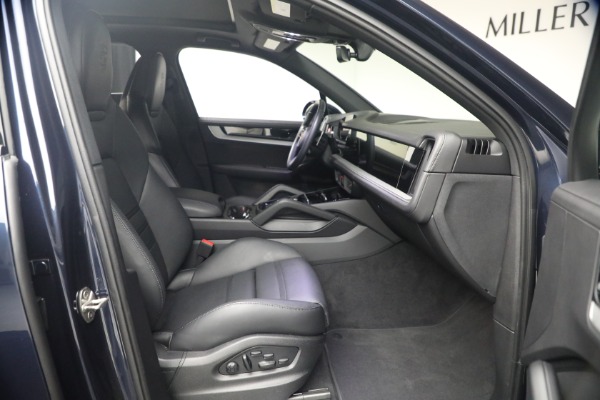 Used 2024 Porsche Cayenne S for sale $79,900 at Miller Motorcars Aston Martin in Greenwich CT 06830 18