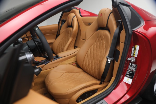 Used 2023 Ferrari 812 GTS for sale $949,900 at Miller Motorcars Aston Martin in Greenwich CT 06830 15