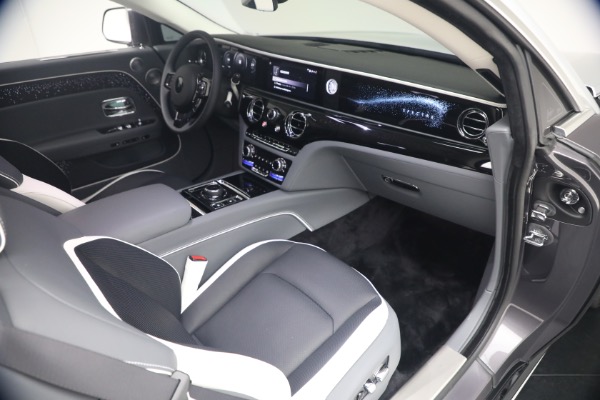 Used 2024 Rolls-Royce Spectre for sale $399,900 at Miller Motorcars Aston Martin in Greenwich CT 06830 20