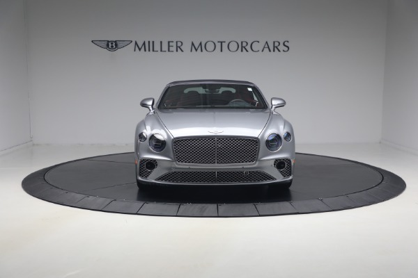 Used 2022 Bentley Continental GTC V8 for sale $219,900 at Miller Motorcars Aston Martin in Greenwich CT 06830 13