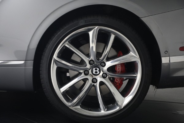 Used 2022 Bentley Continental GTC V8 for sale $219,900 at Miller Motorcars Aston Martin in Greenwich CT 06830 26