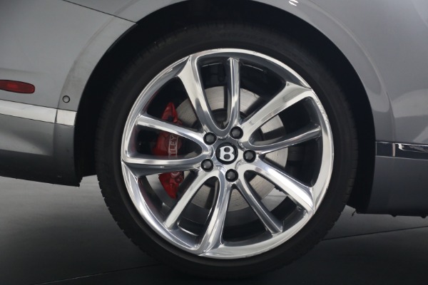 Used 2022 Bentley Continental GTC V8 for sale $219,900 at Miller Motorcars Aston Martin in Greenwich CT 06830 27
