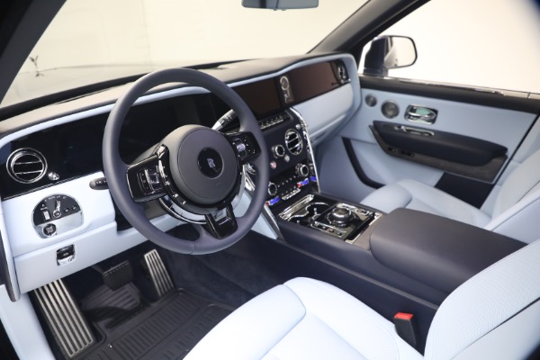 Used 2025 Rolls-Royce Cullinan for sale $419,900 at Miller Motorcars Aston Martin in Greenwich CT 06830 15