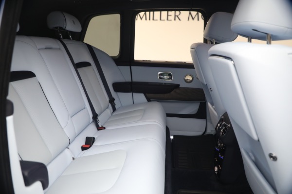 Used 2025 Rolls-Royce Cullinan for sale $419,900 at Miller Motorcars Aston Martin in Greenwich CT 06830 25