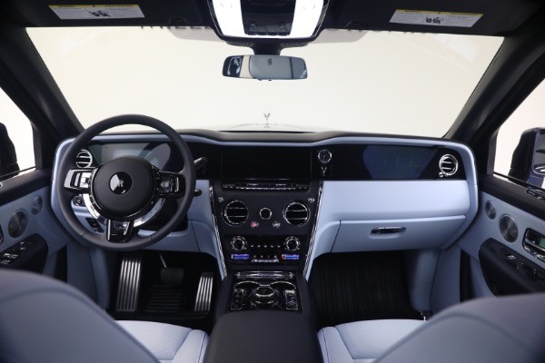 Used 2025 Rolls-Royce Cullinan for sale $419,900 at Miller Motorcars Aston Martin in Greenwich CT 06830 4