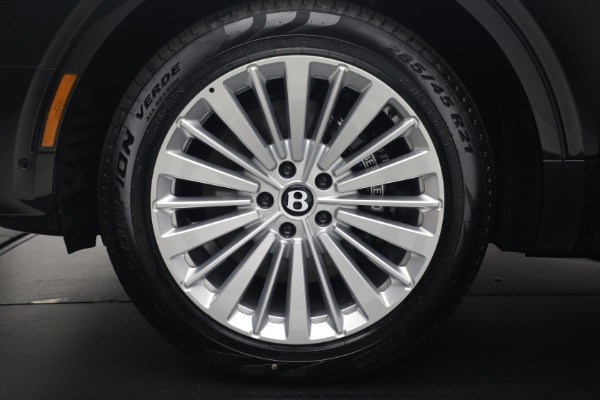 New 2026 Bentley Bentayga V8 for sale $244,330 at Miller Motorcars Aston Martin in Greenwich CT 06830 14