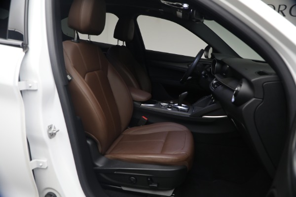 Used 2023 Alfa Romeo Stelvio Ti for sale $32,900 at Miller Motorcars Aston Martin in Greenwich CT 06830 17