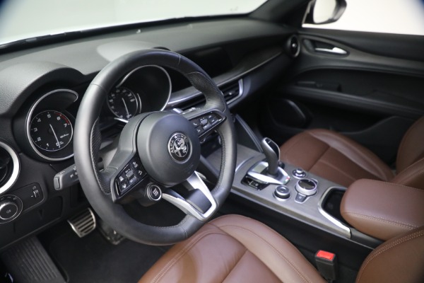 Used 2023 Alfa Romeo Stelvio Ti for sale $32,900 at Miller Motorcars Aston Martin in Greenwich CT 06830 20