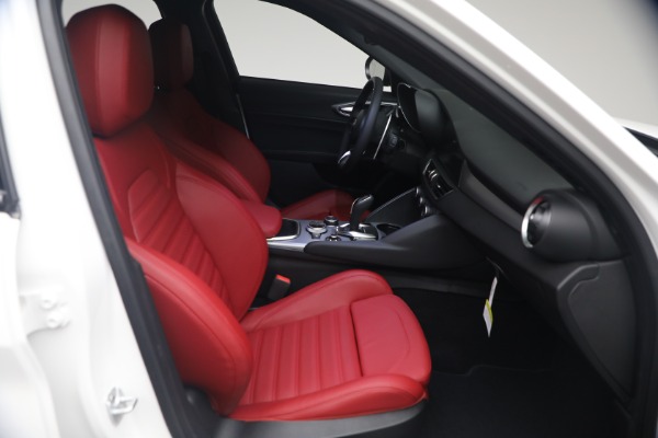 New 2026 Alfa Romeo Giulia Veloce for sale $55,870 at Miller Motorcars Aston Martin in Greenwich CT 06830 15