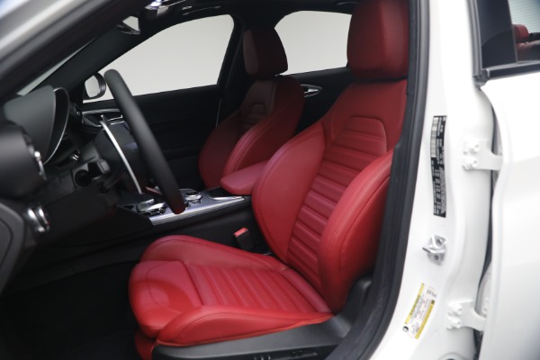 New 2026 Alfa Romeo Giulia Veloce for sale $55,870 at Miller Motorcars Aston Martin in Greenwich CT 06830 16