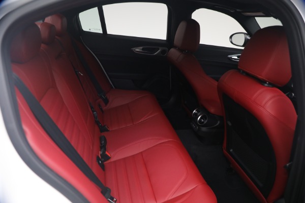 New 2026 Alfa Romeo Giulia Veloce for sale $55,870 at Miller Motorcars Aston Martin in Greenwich CT 06830 20