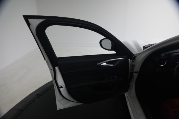 New 2026 Alfa Romeo Giulia Veloce for sale $55,870 at Miller Motorcars Aston Martin in Greenwich CT 06830 24