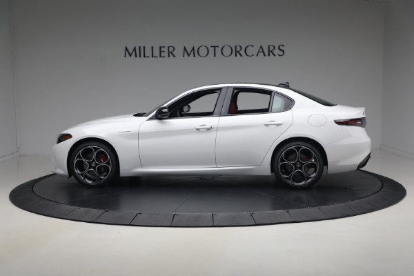 New 2026 Alfa Romeo Giulia Veloce for sale $55,870 at Miller Motorcars Aston Martin in Greenwich CT 06830 3