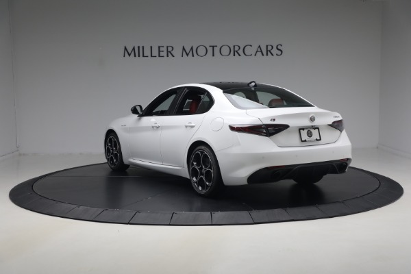 New 2026 Alfa Romeo Giulia Veloce for sale $55,870 at Miller Motorcars Aston Martin in Greenwich CT 06830 5