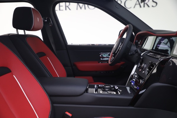 New 2027 Rolls-Royce Black Badge Cullinan for sale $569,350 at Miller Motorcars Aston Martin in Greenwich CT 06830 19